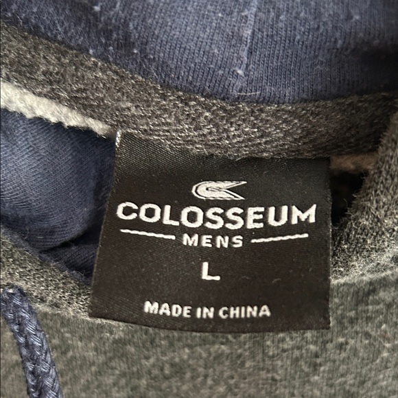 UNH university of New Hampshire Colosseum Dark Grey Wildcats Hoodie - Picture 2 of 6